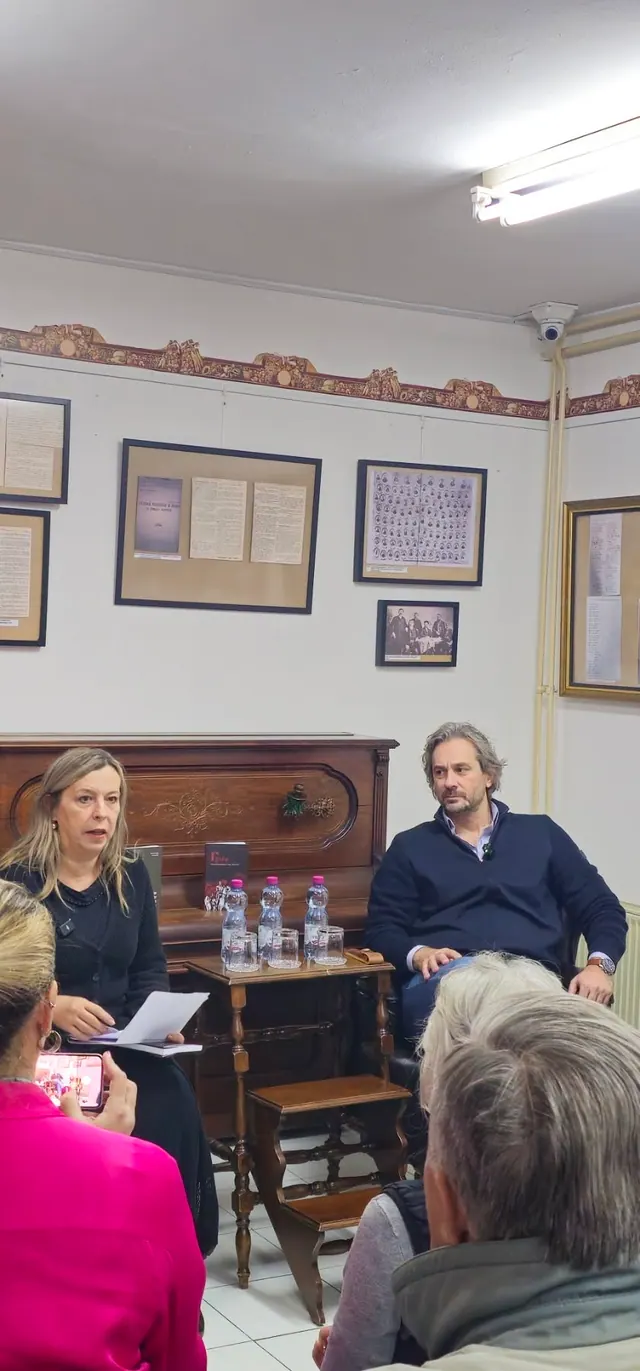 Плакат промоције књига др Александра Мисојчића